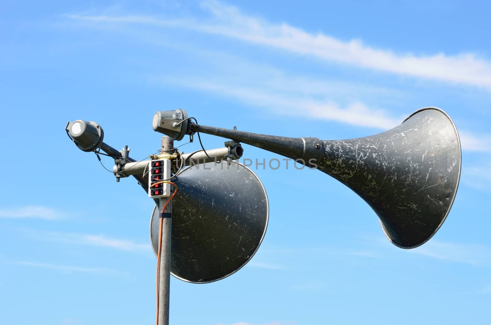 Outdoor megaphones by pauws99