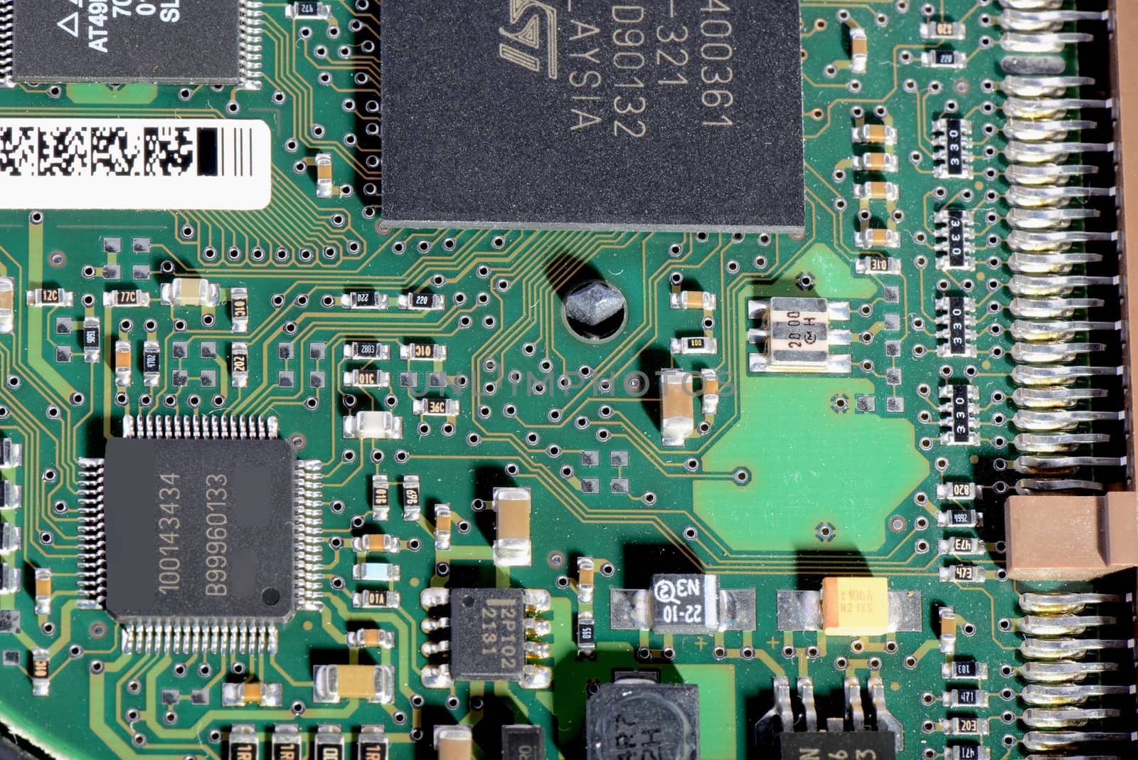 Electronic circuit board for computer
