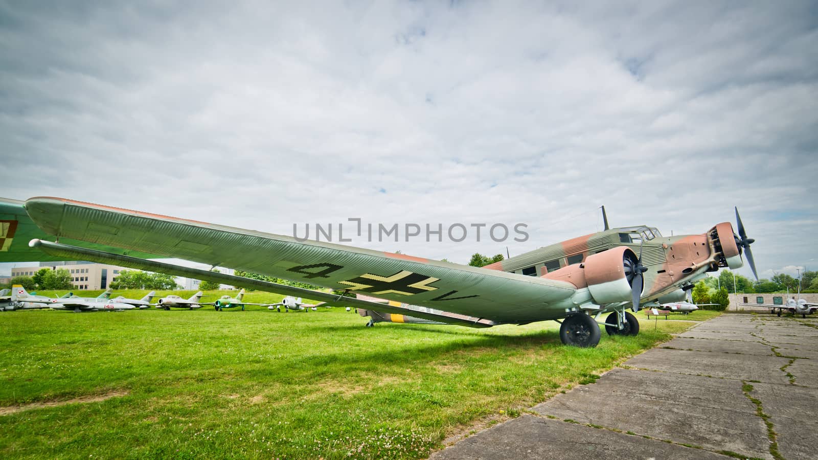 Junkers Ju-52 by furzyk73