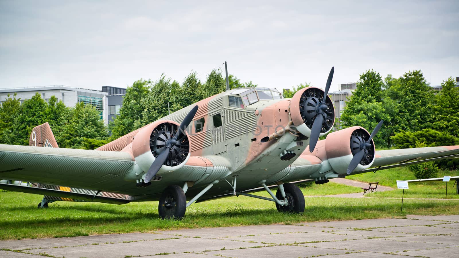 Junkers Ju-52 by furzyk73