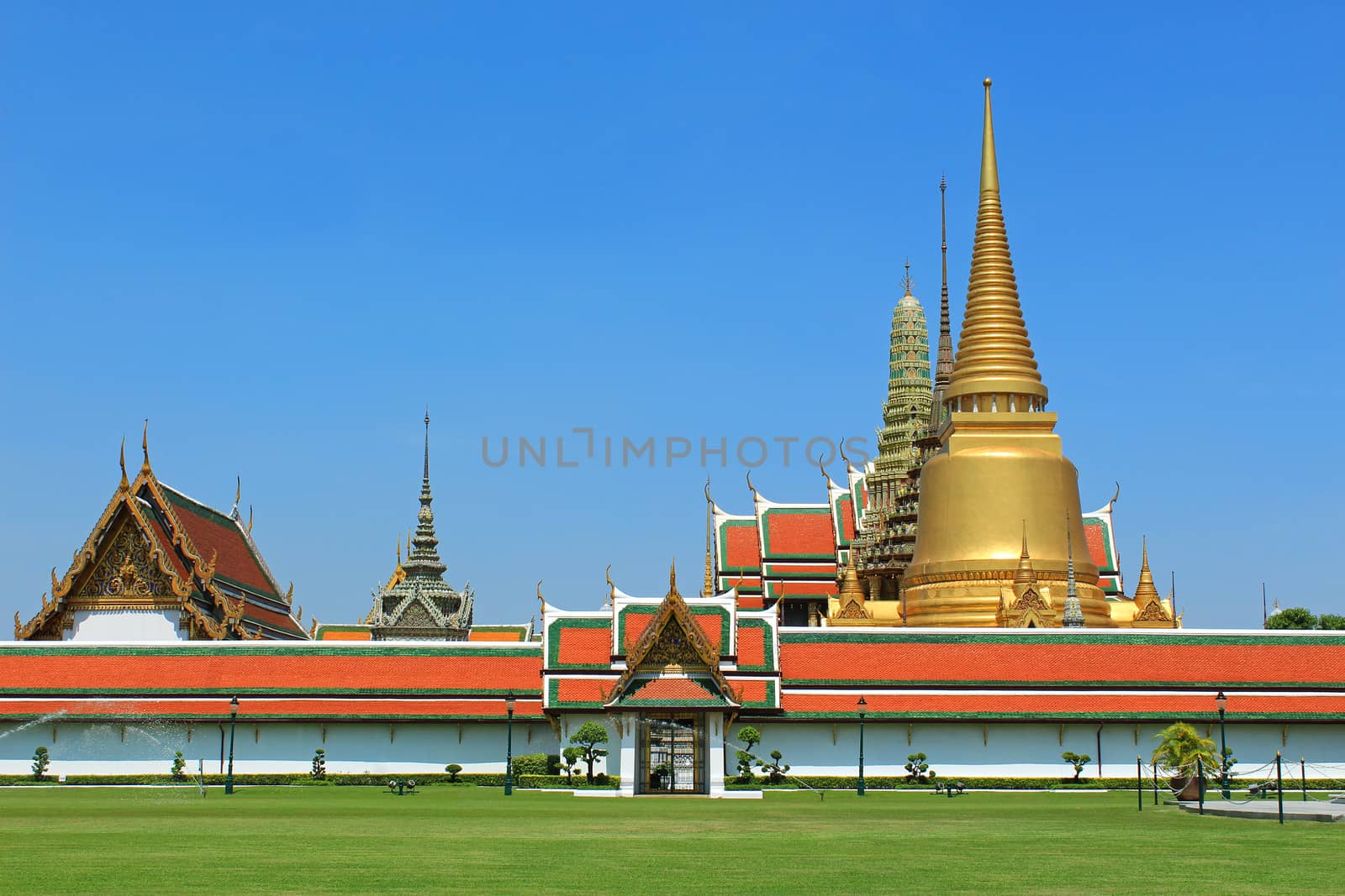 Temple of the Emerald Buddha, Bangkok, Thailand