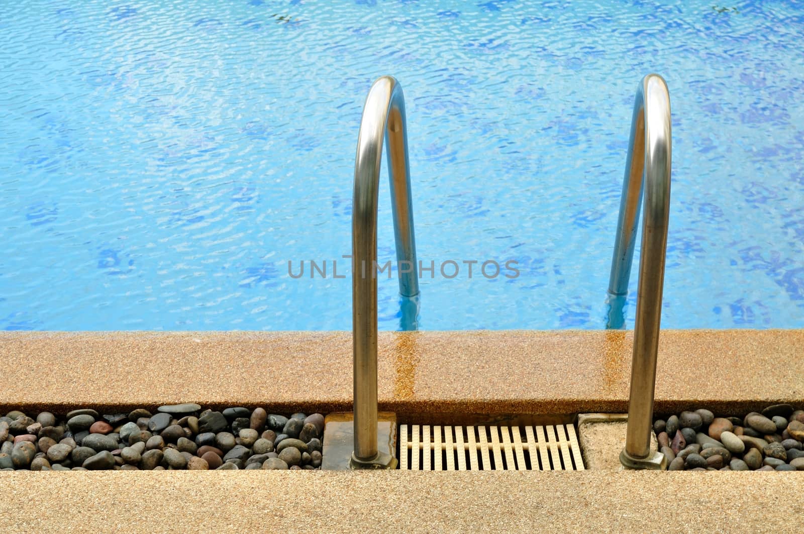 swimming pool with stair  by thampapon