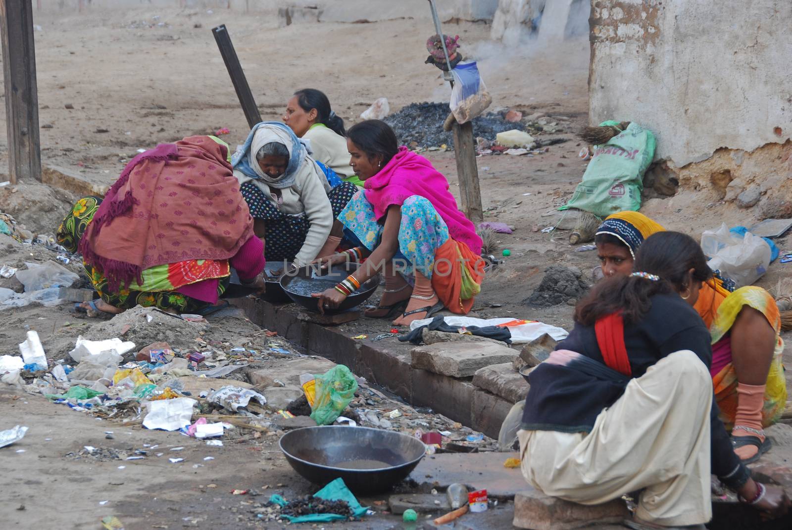 Women working on a street in Bikaner, India
29 Dec 2008
No model release
Editorial only