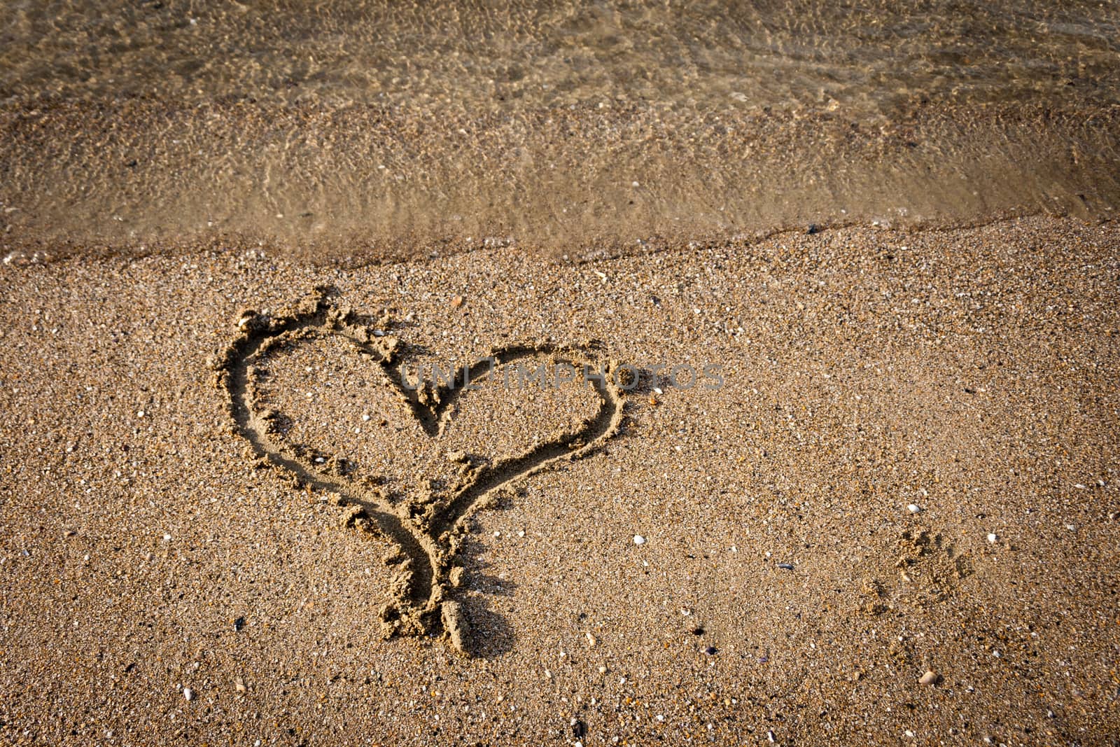 heart on sand beach by furo_felix