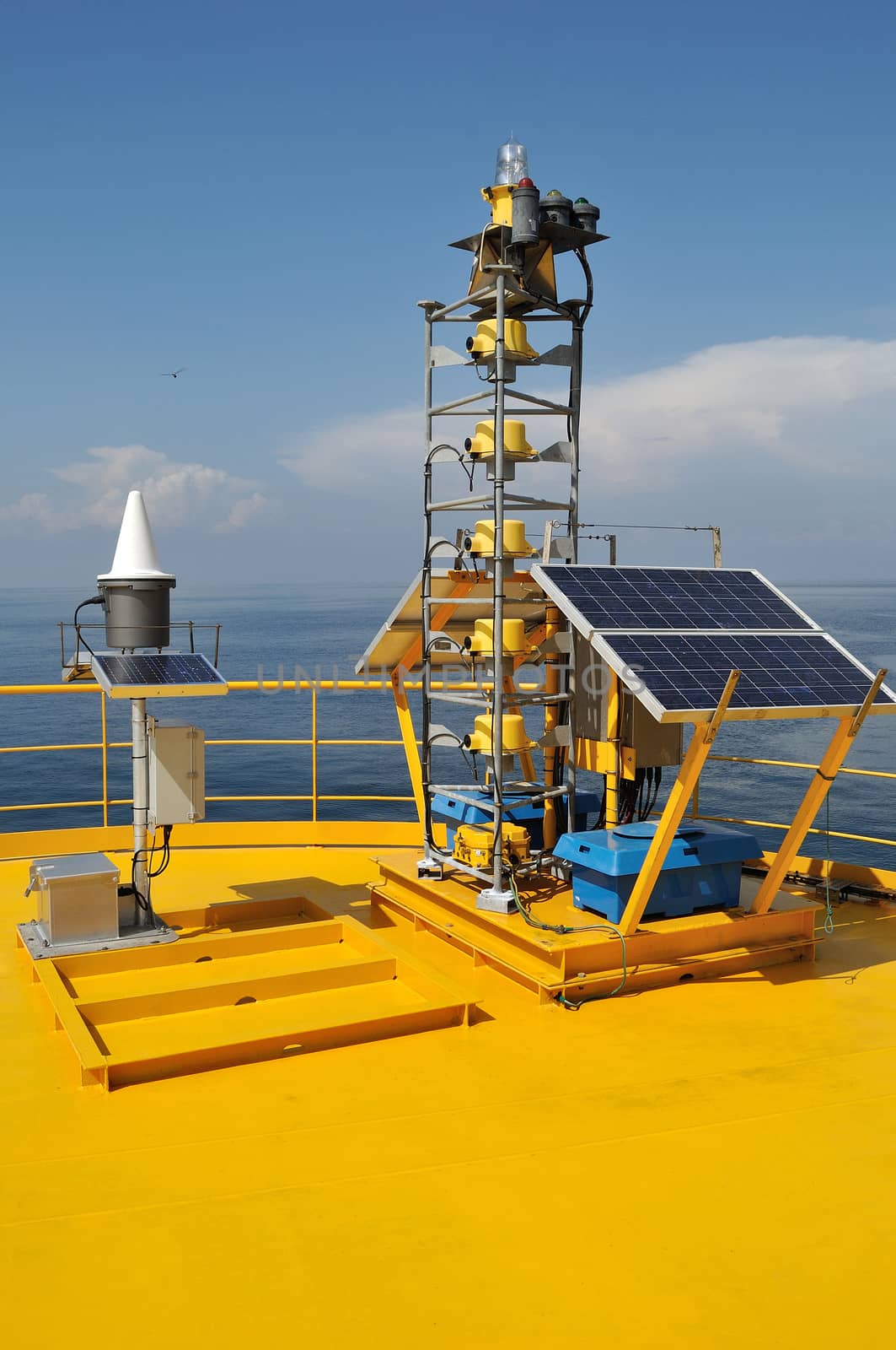solar cells on oil loading platform