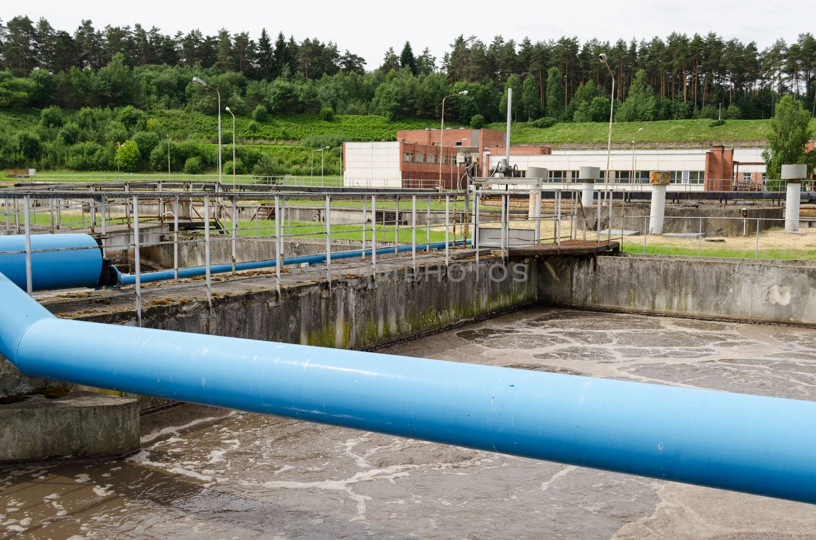 waste sewage water aeration basin bubble by sauletas