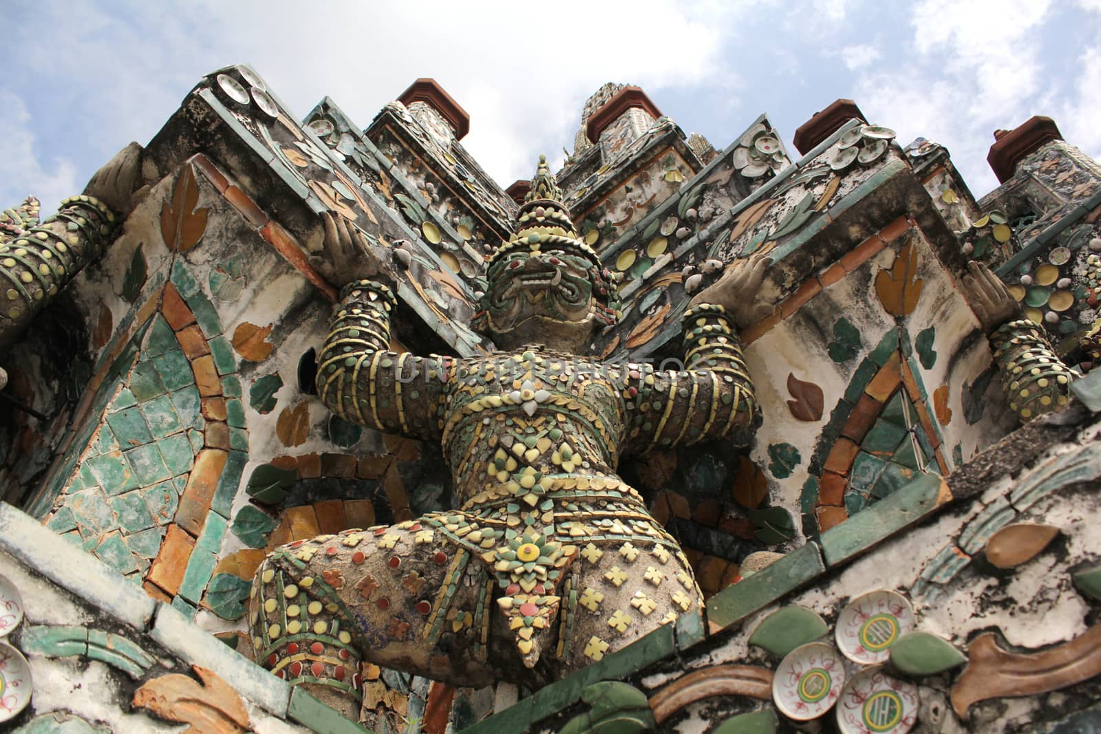 thai giant sculpture in royal temple