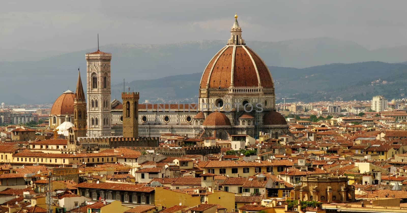 Florence  Cathedral  Basilica   of Saint Mary of the Flower by sanzios