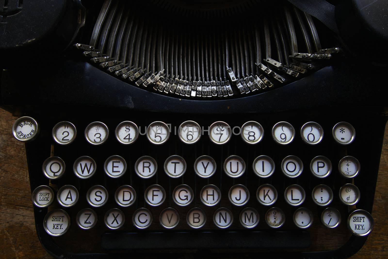 Old Typewriter Keys by bobkeenan