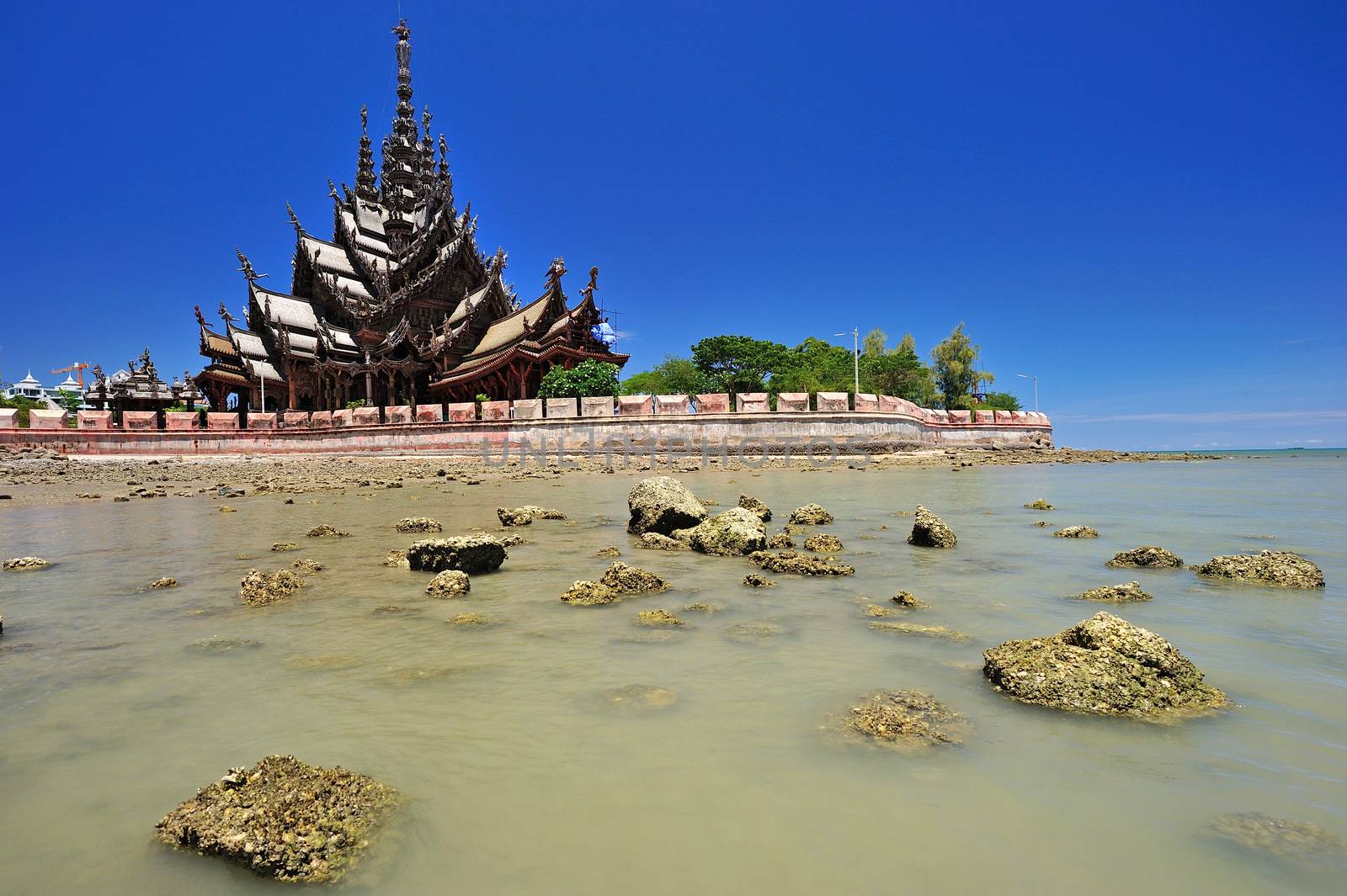 sanctuary of truth in Chonburi thailand by think4photop