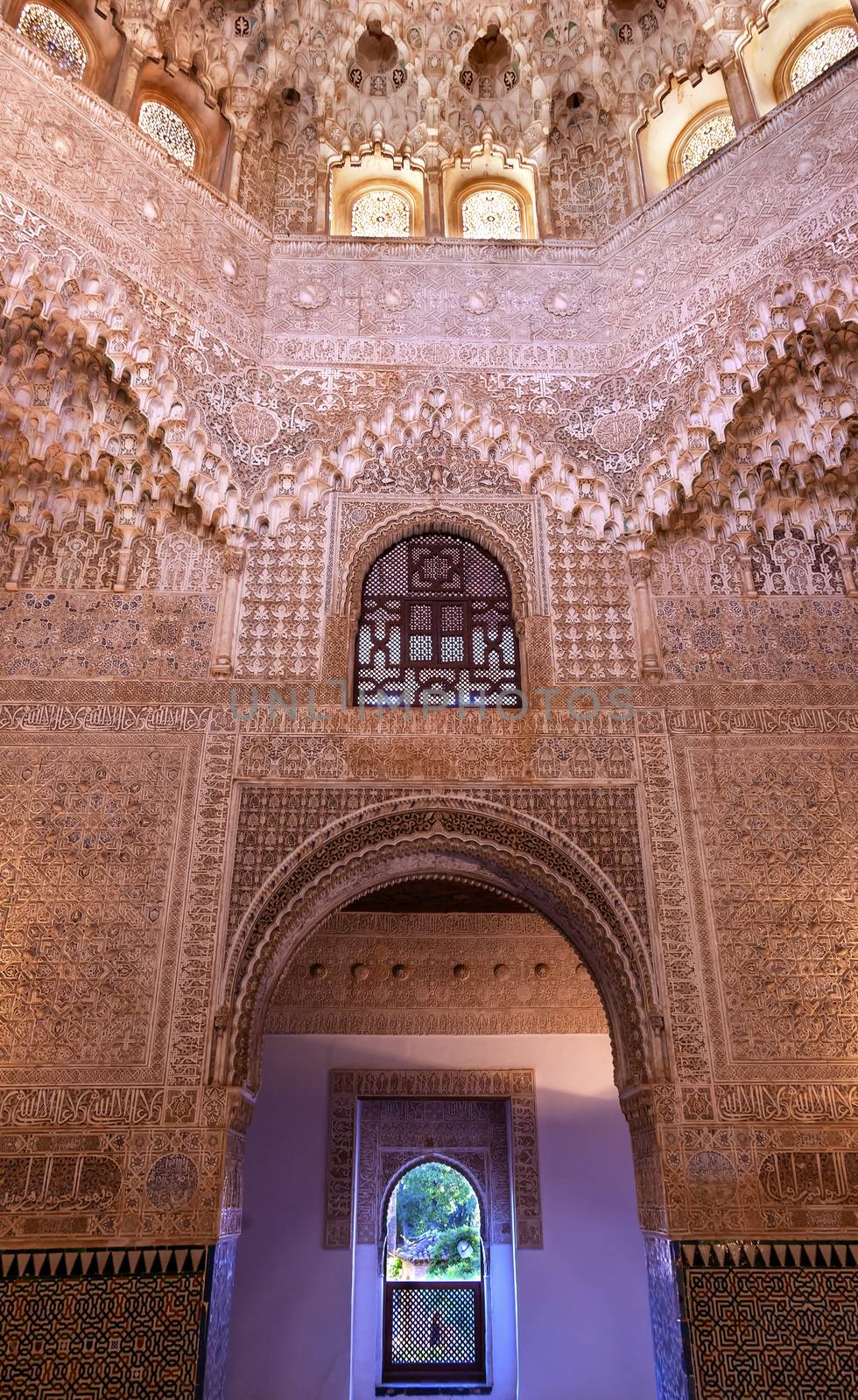 Round Shaped Domed Ceiling Arch Alhambra Moorish Wall Windows Patterns Designs Granada Andalusia Spain  