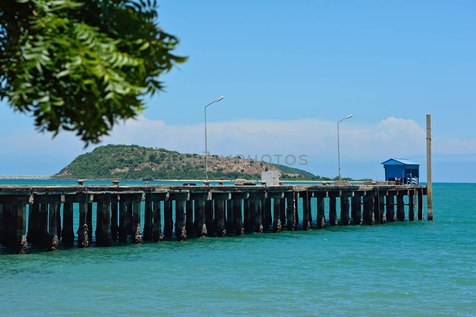 Fishing bridge in the sea of Thailand by think4photop