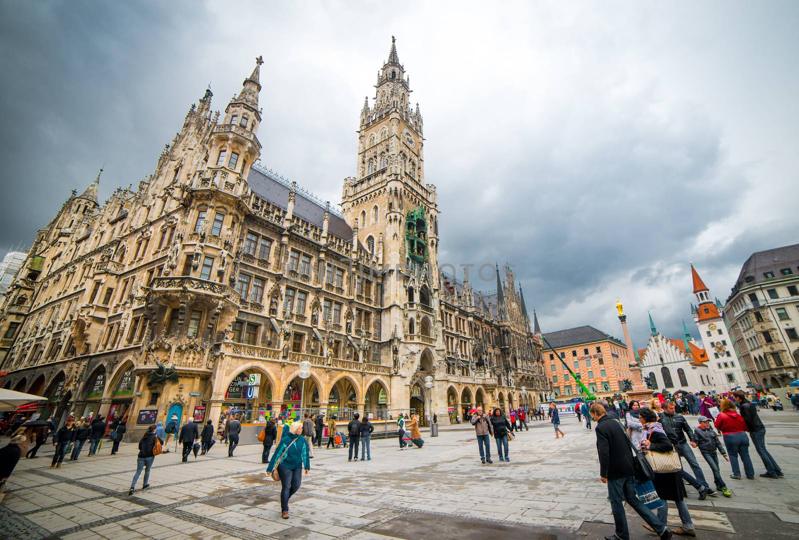 Hall in Munich by GekaSkr