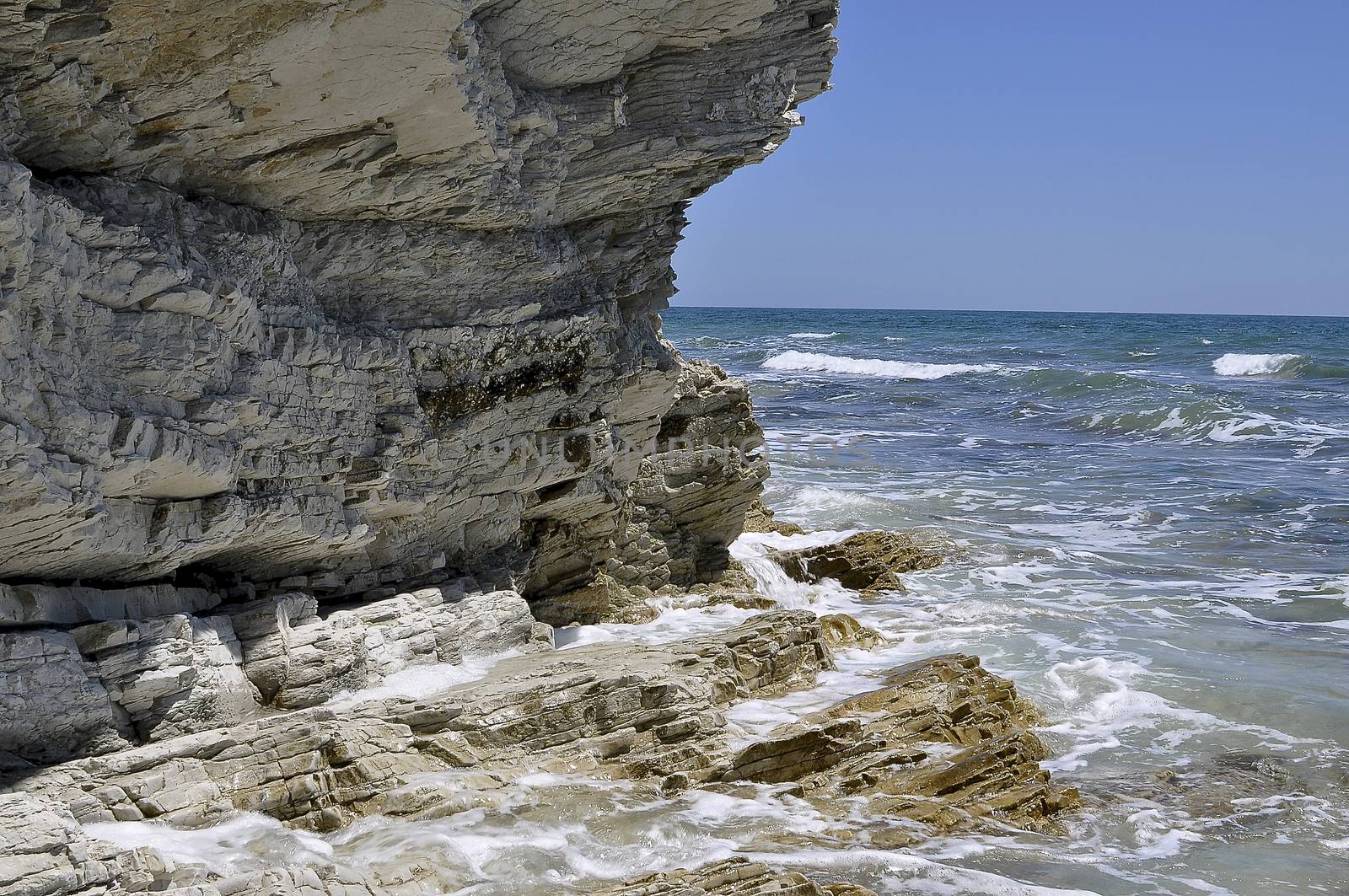 The white cliffs of Byala form a decorative wall towards the Black Sea