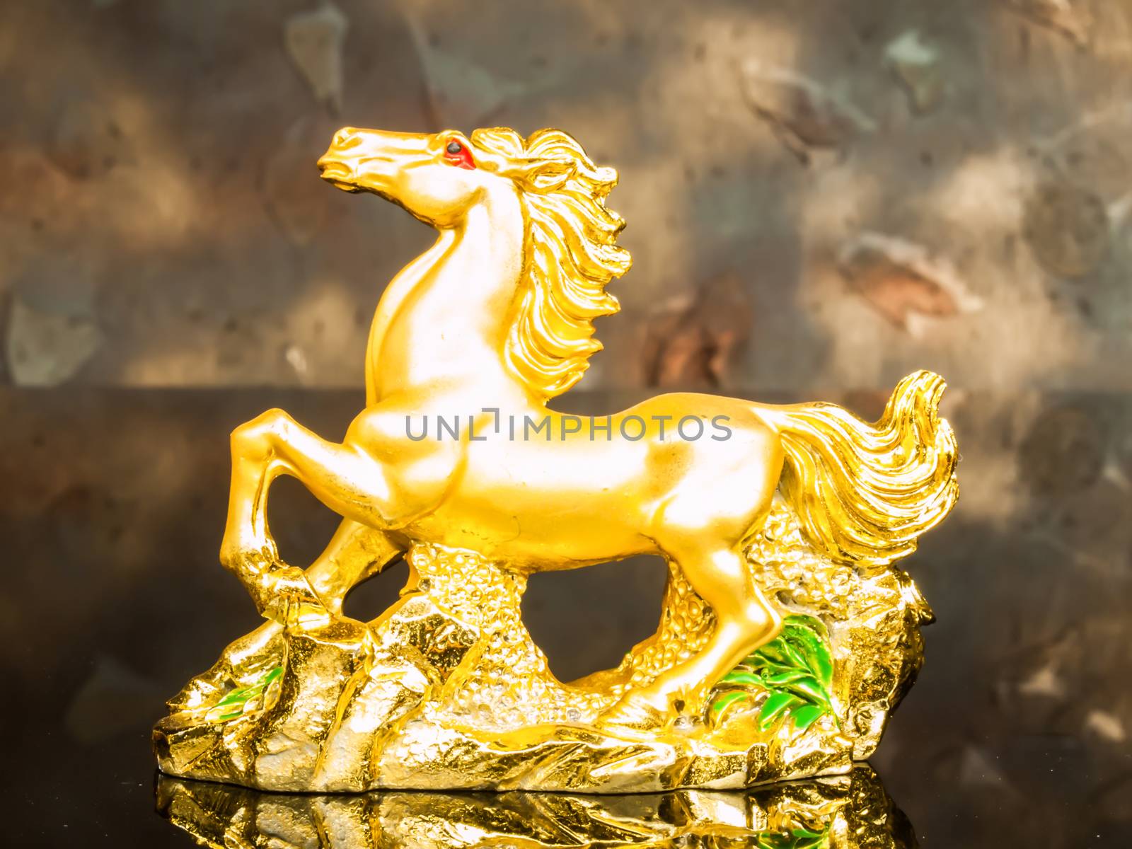 golden horse by wmitrmatr