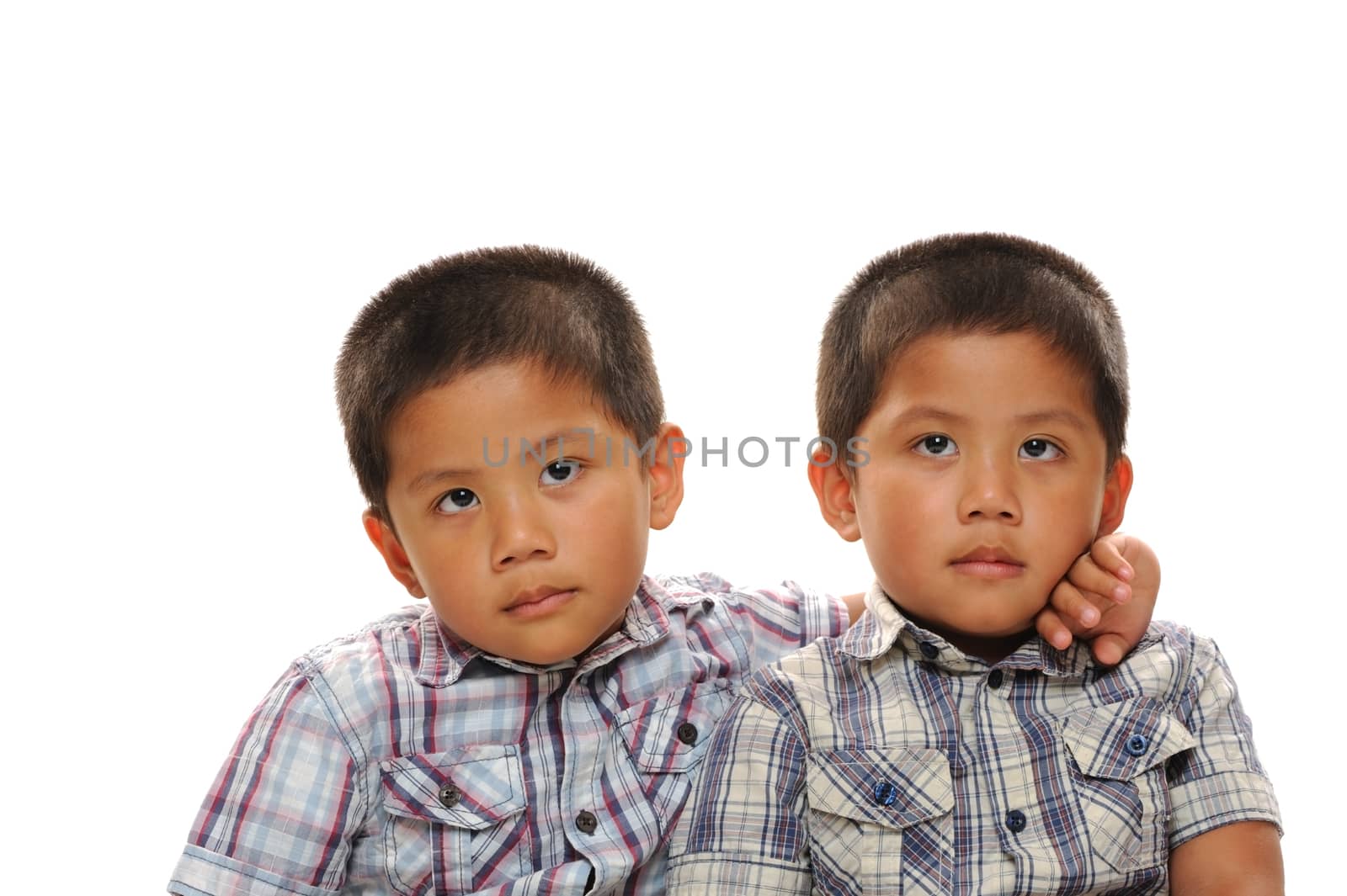 Twin asian boys by kmwphotography