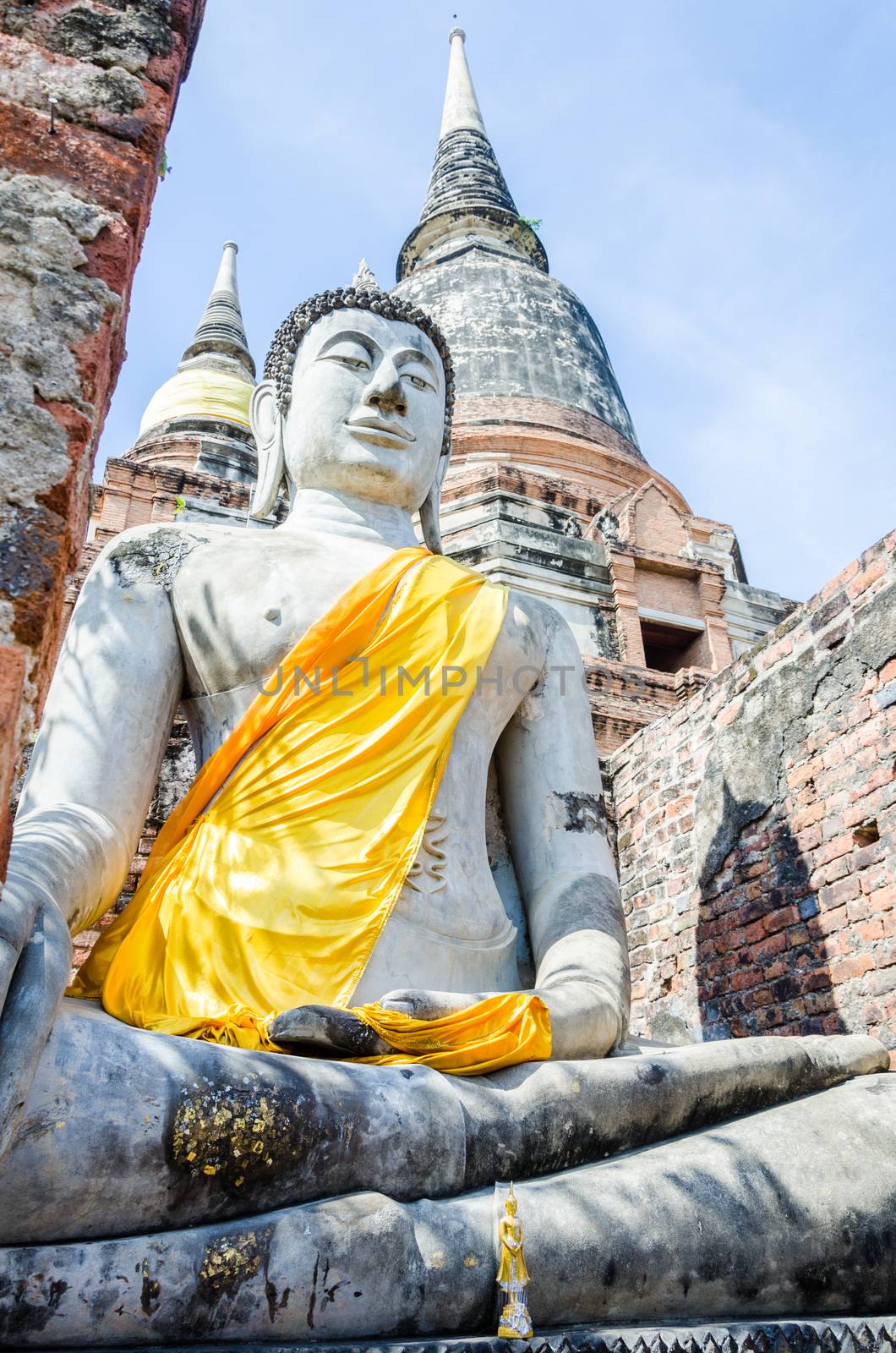 wat yai chai mongkol, Autthaya thailand.