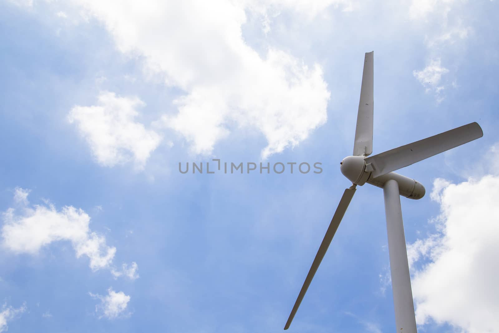 wind turbine with blue sky