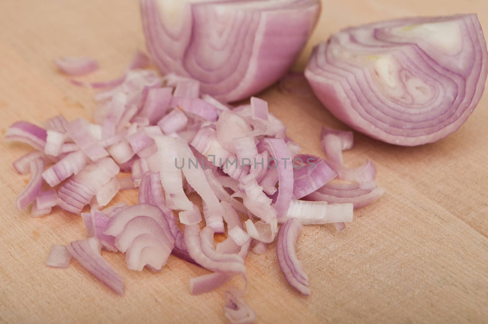 Shallot  peeled on wooden  background