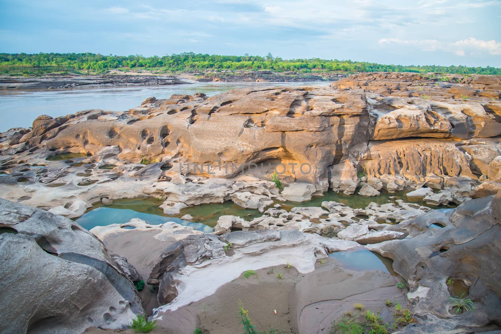 3000 bok ,Sam pan bok, Ubon-ratchathani, Grand Canyon of Thailand.