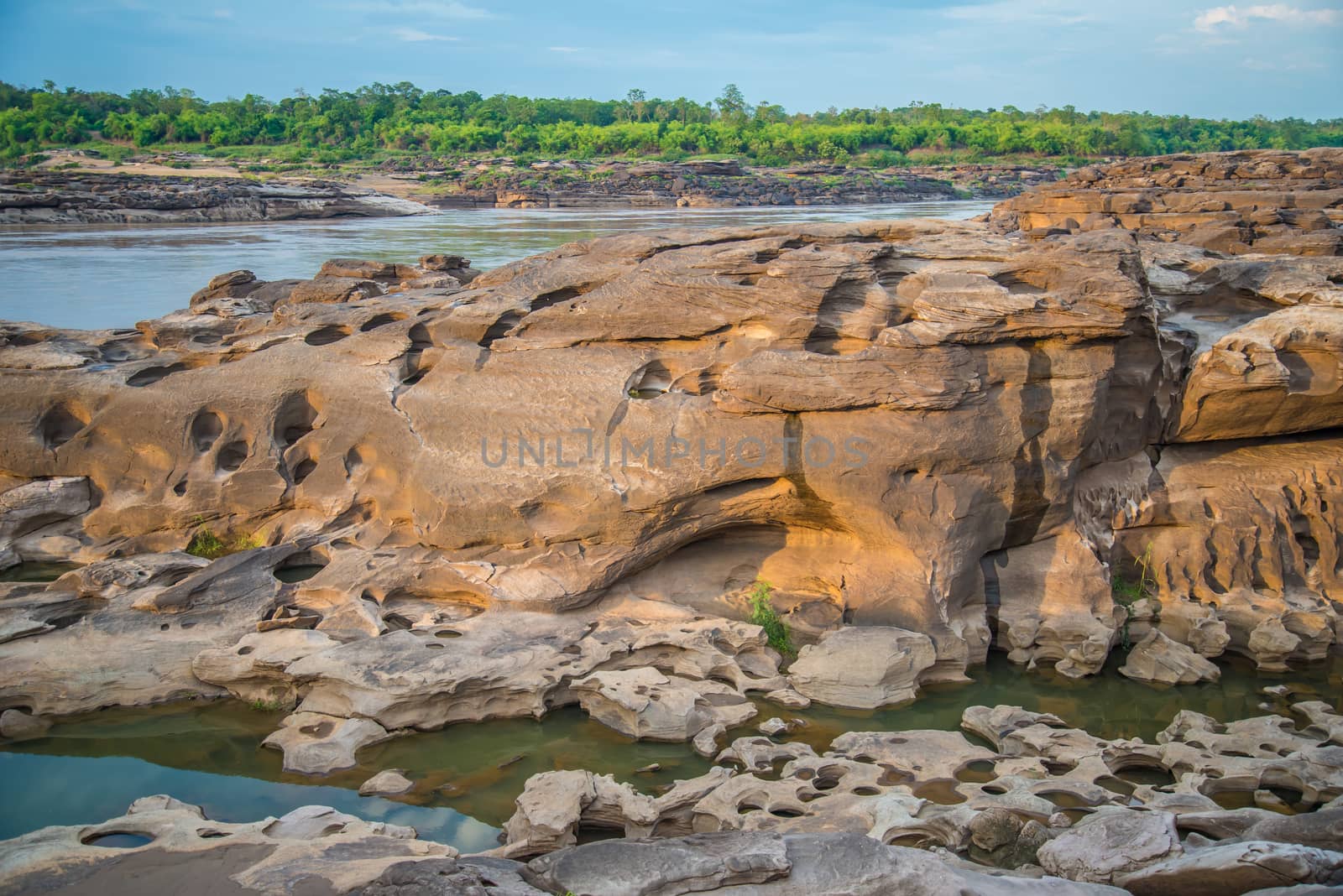 3000 bok ,Sam pan bok, Ubon-ratchathani, Grand Canyon of Thailand.