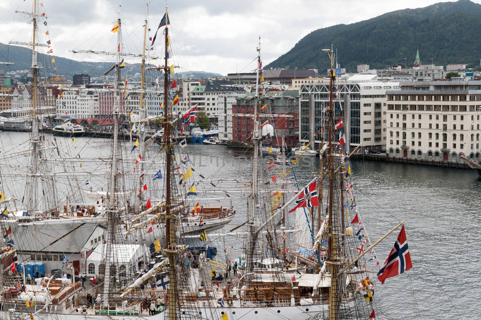 Tall Ship Races Bergen, Norway 2008 by SveinOttoJacobsen
