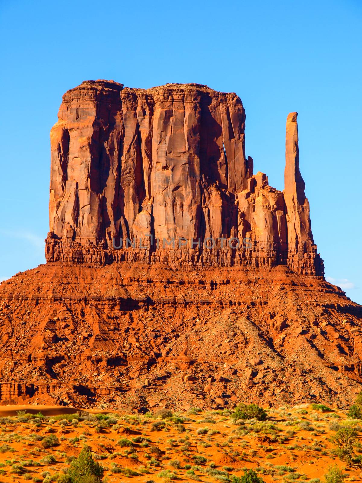 Mitten Butte in Monument Valley by pyty
