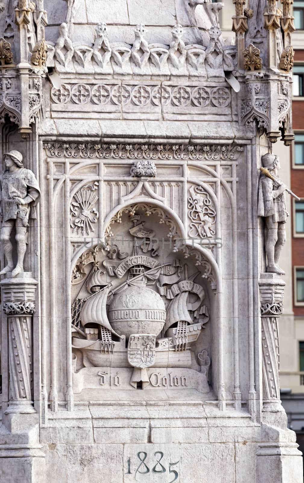 Christoper Columbus Statue and Monument, Plaza de Colon, Madrid, Spain. Statue and pilar created in 1885 for the Universal Exposition.