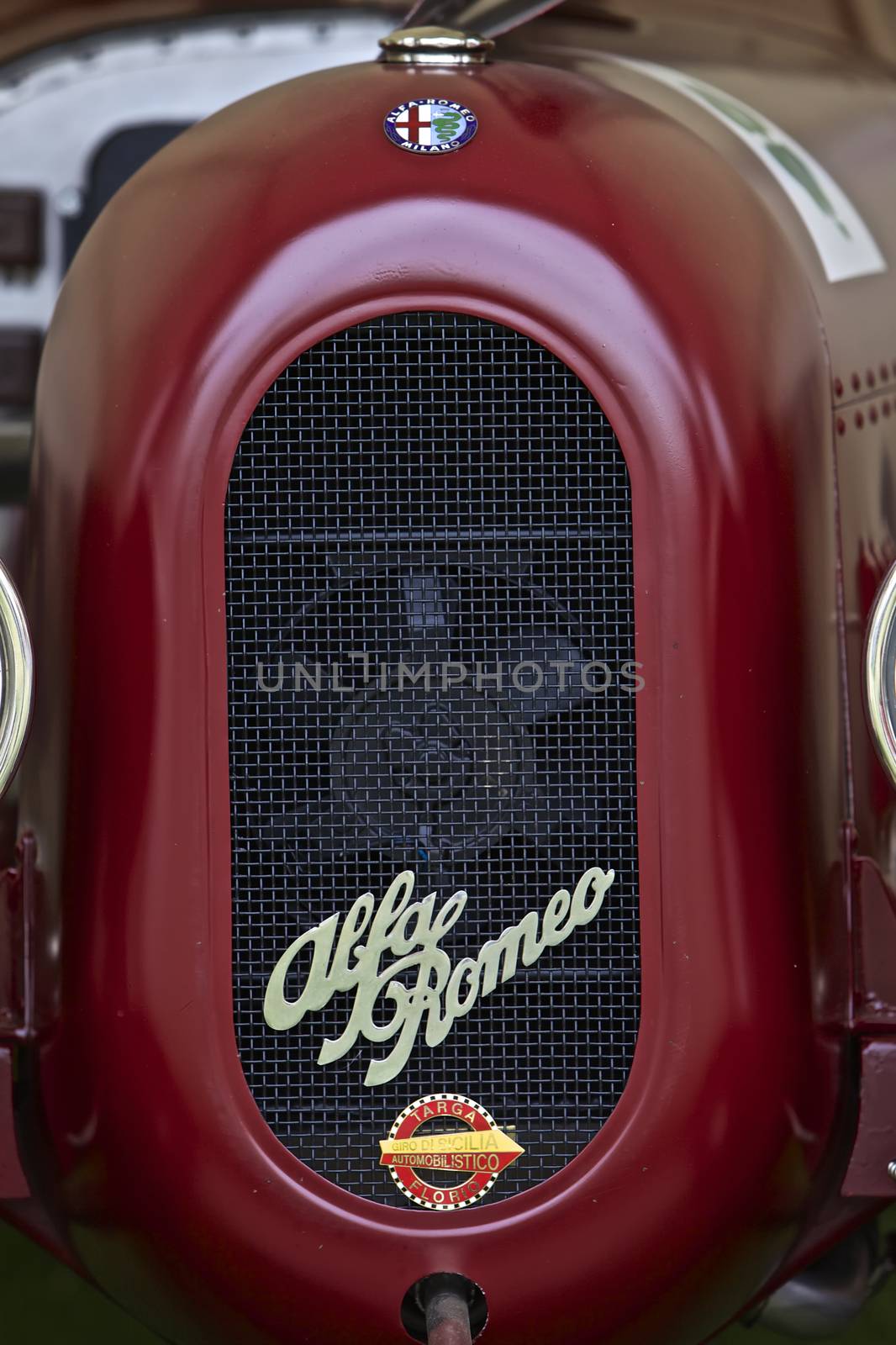 Alfa Romeo Milano, Antique  by instinia