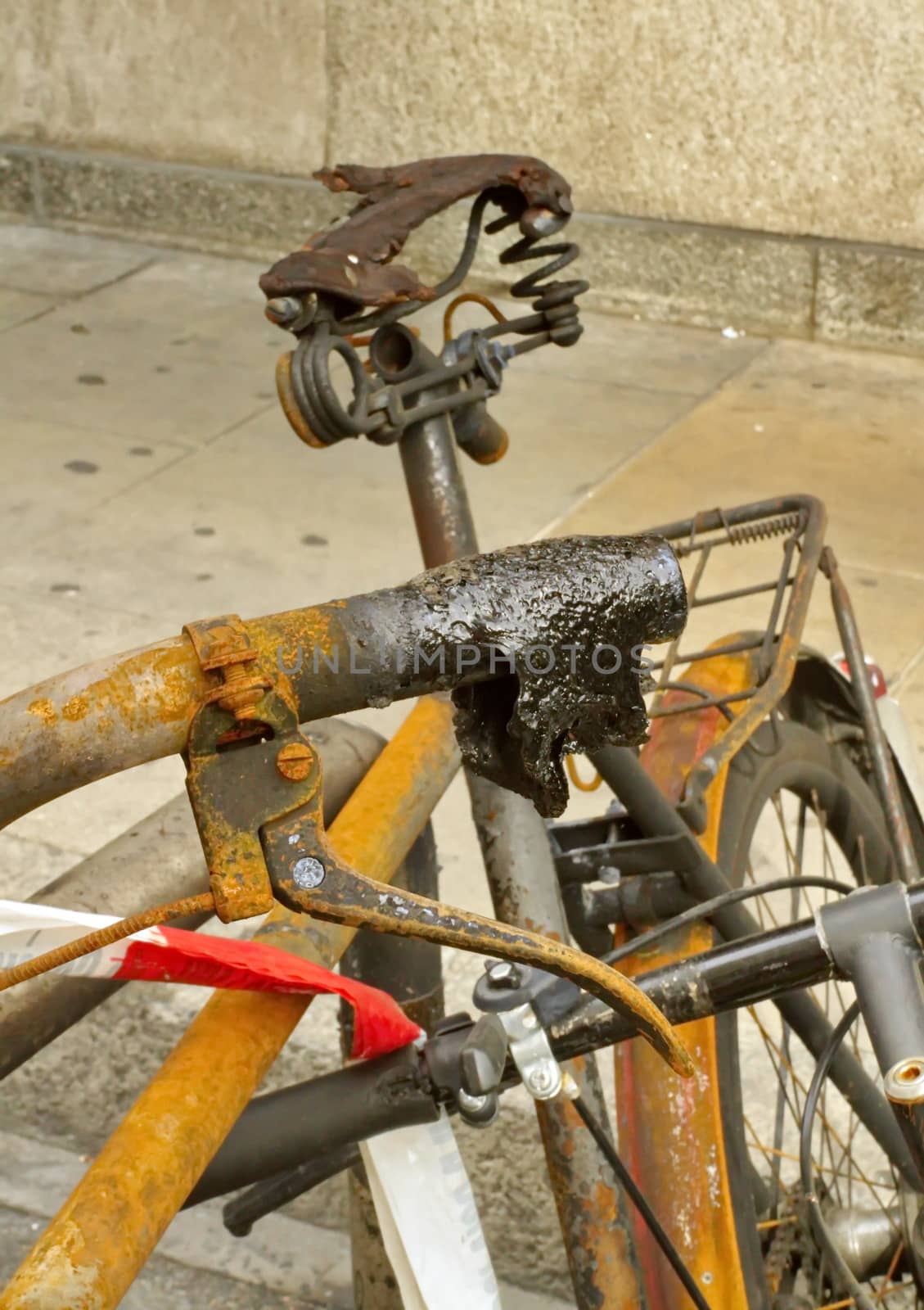 Burnt bicycle by Elenaphotos21