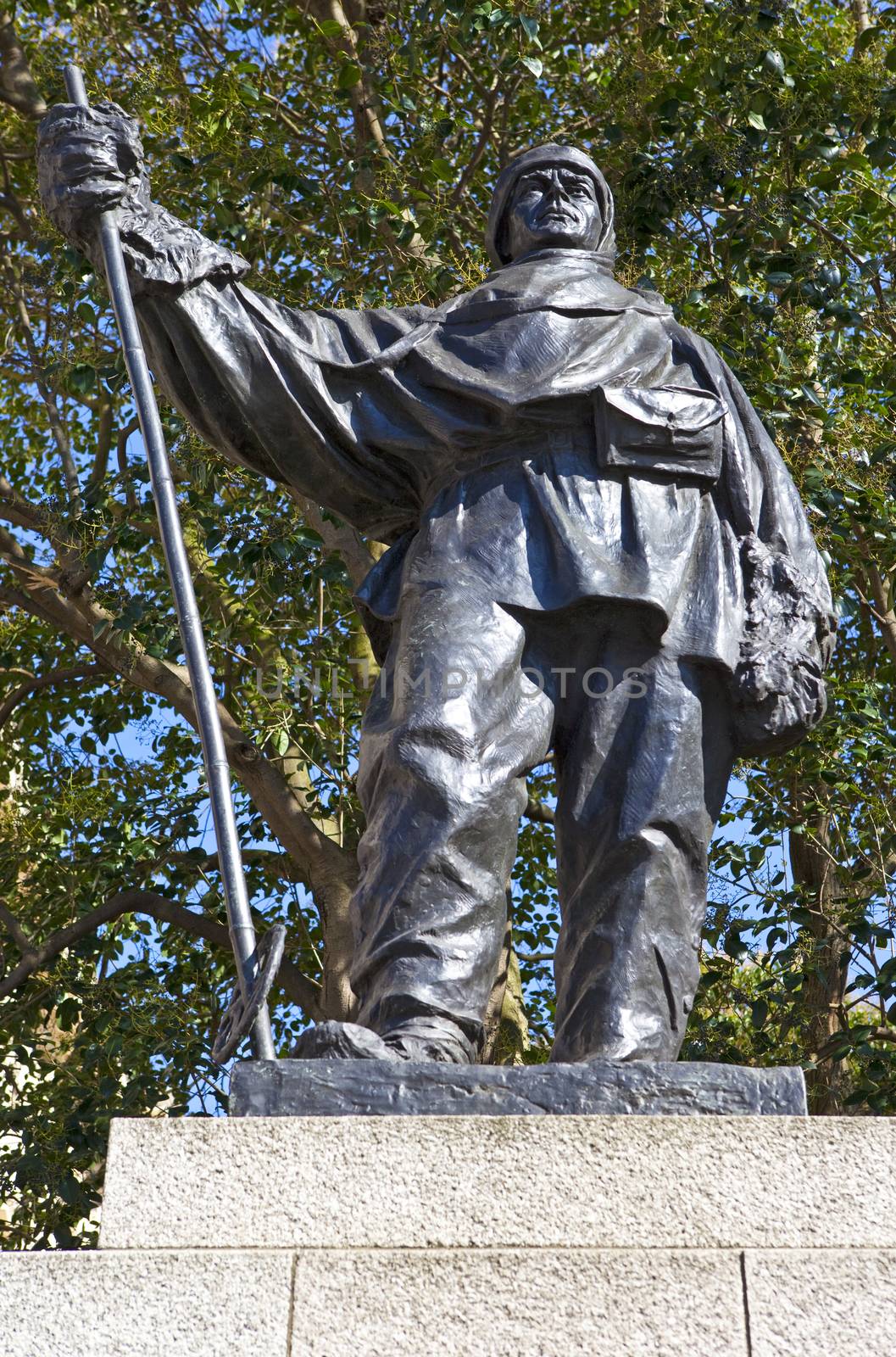 Captain Robert Falcon Scott Statue in London by chrisdorney
