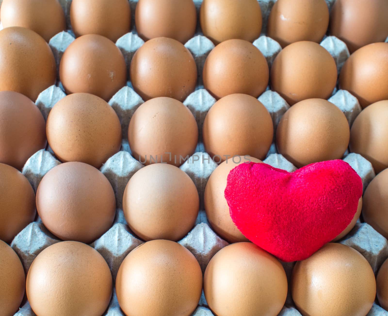 Heart on eggs panel