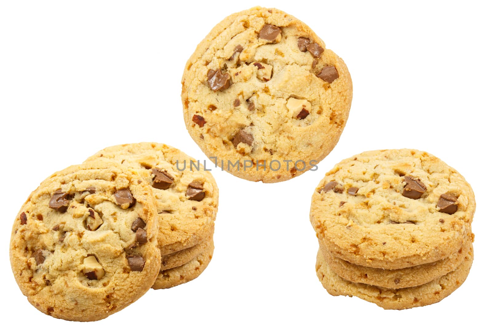 Set of chocolate chip cookies isolated on white background by vitawin