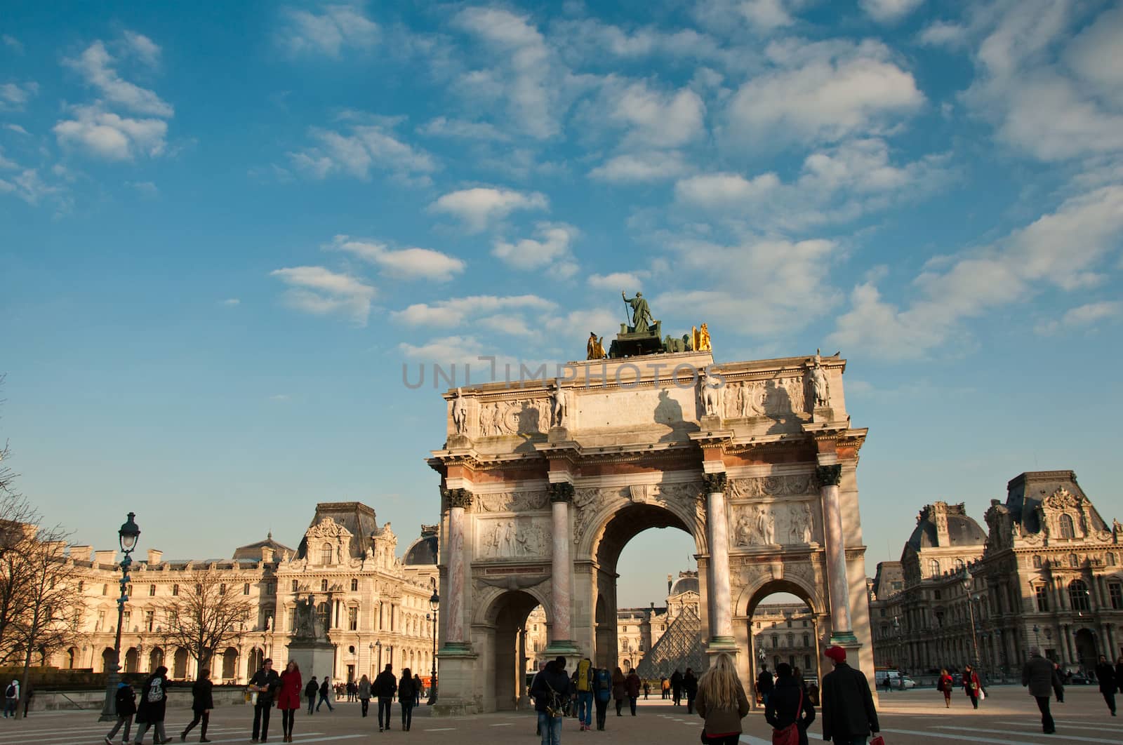 Carroussel arch in Paris by NeydtStock