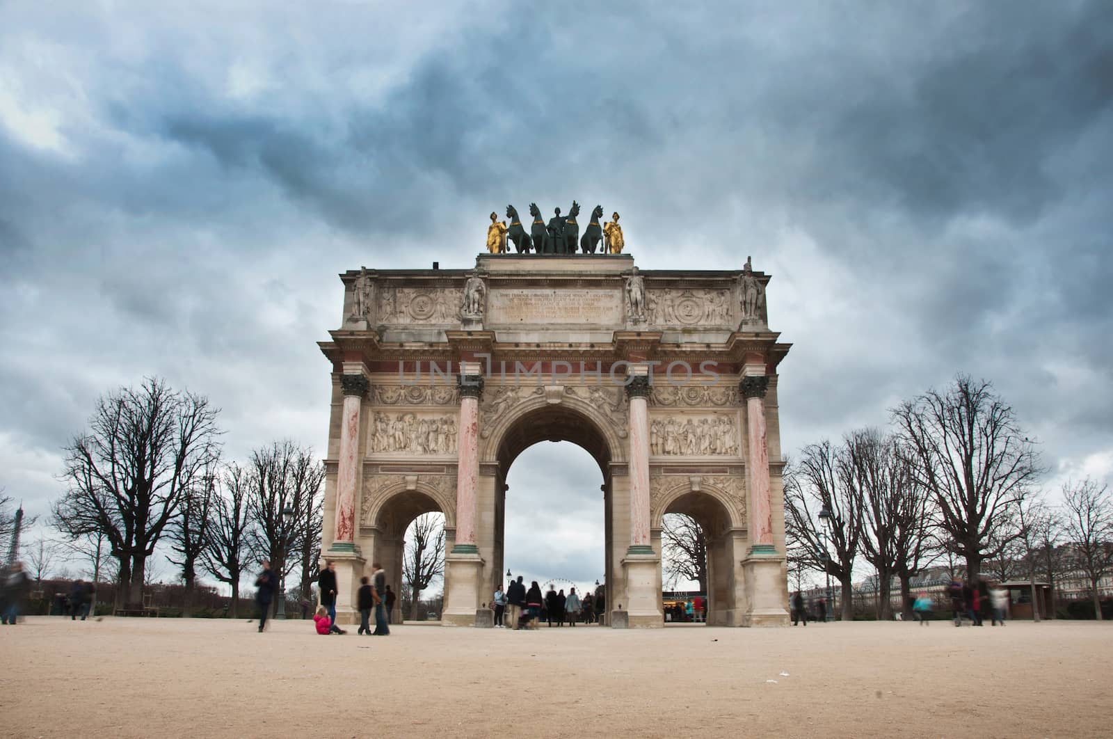 Carroussel arch in Paris by NeydtStock