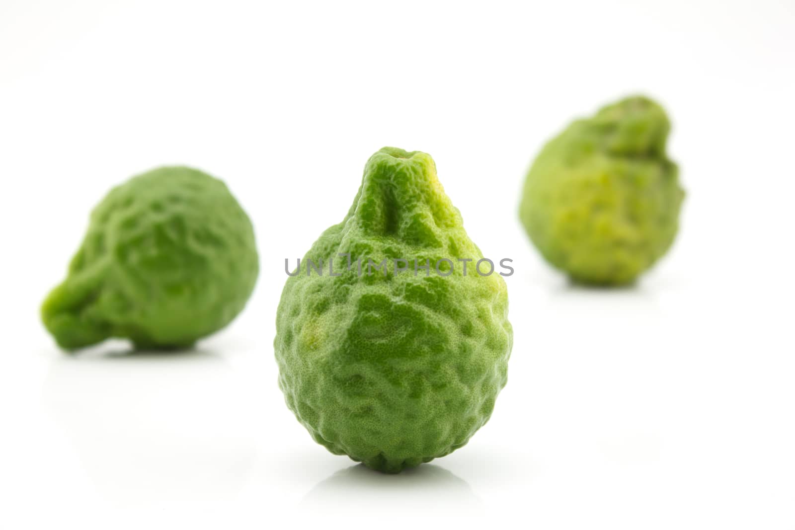 kaffir lime isolate on white background by vitawin