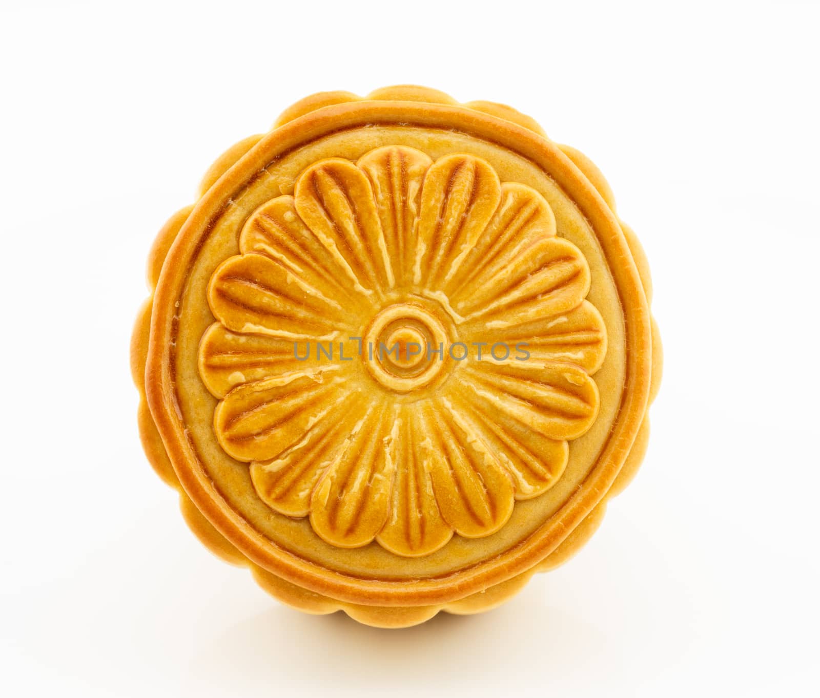 Moon cake isolated on white background by vitawin