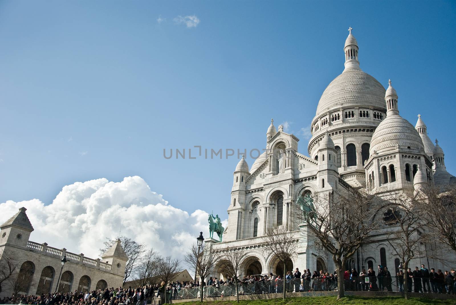 Montmartre by NeydtStock