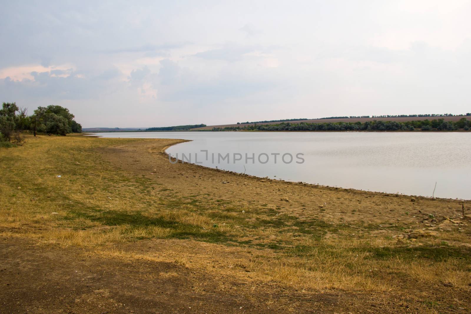 landscapes with pond or lake in summer