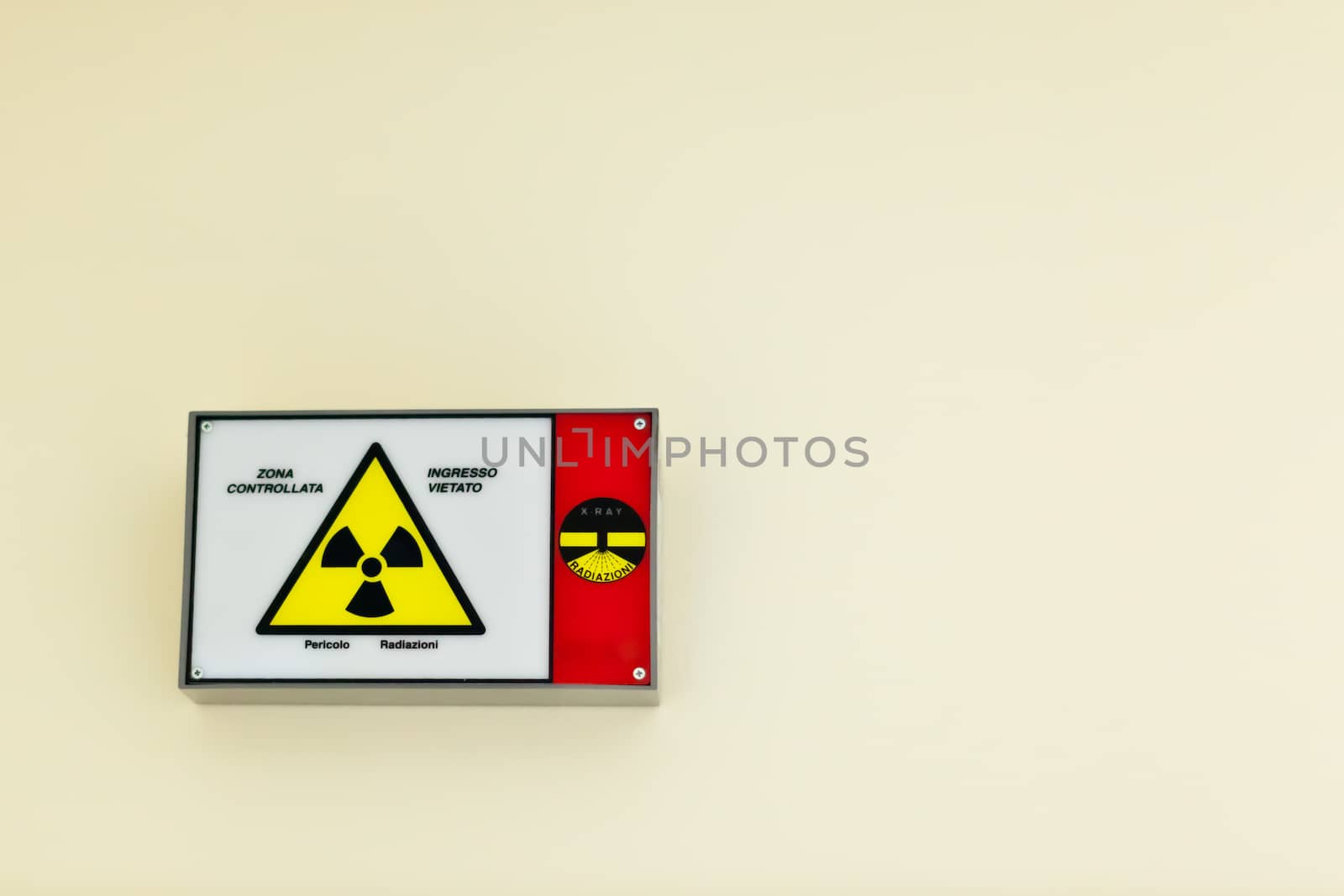 Radioactive sign by dario_lo_presti