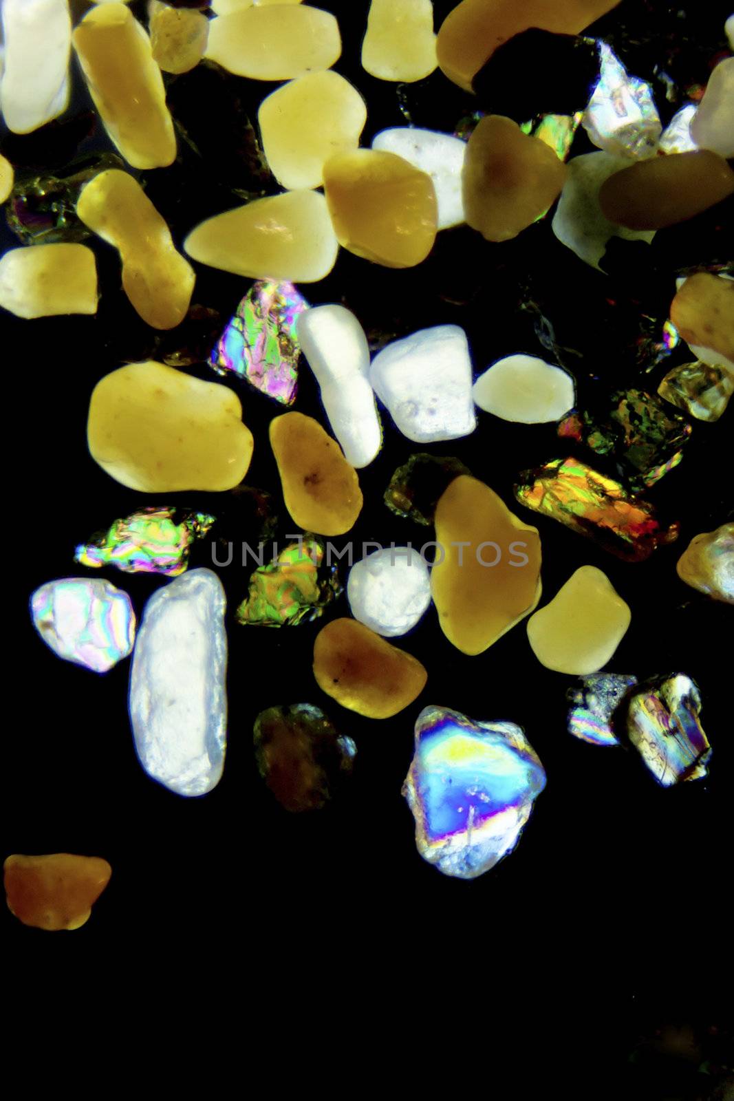 Micro photography of sand grains in polarized light
