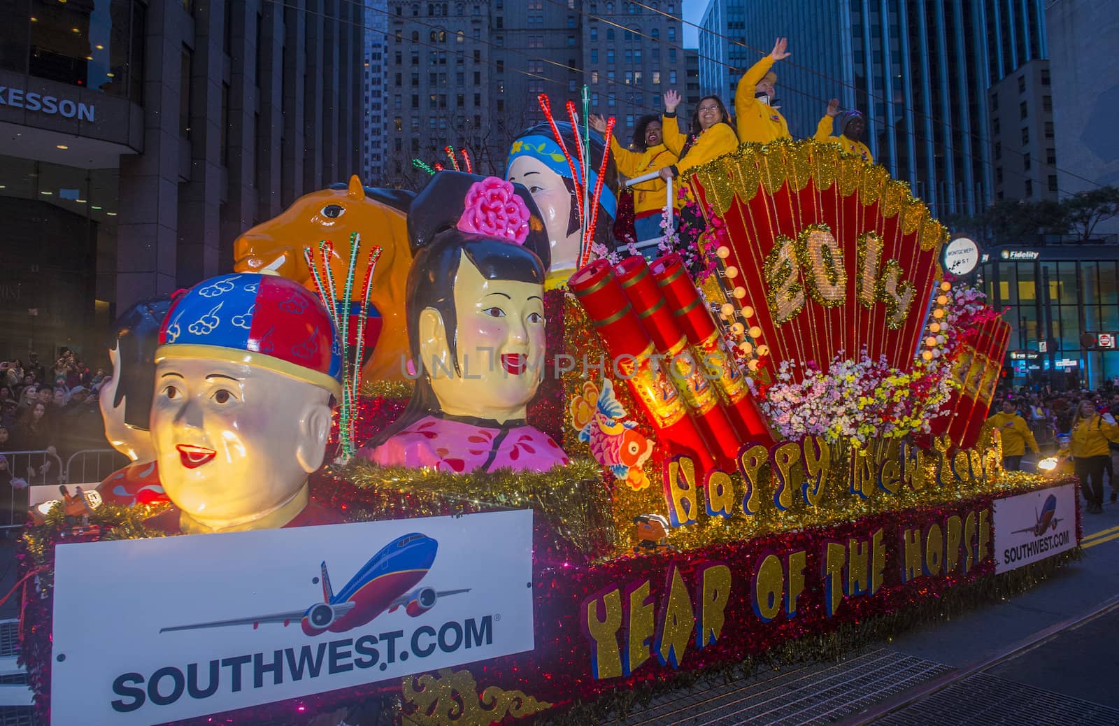 SAN FRANCISCO - FEB 15 : A parade float at the Chinese New Year Parade in San Francisco , California on February 15 2014 , It is the largest Asian event in North America 