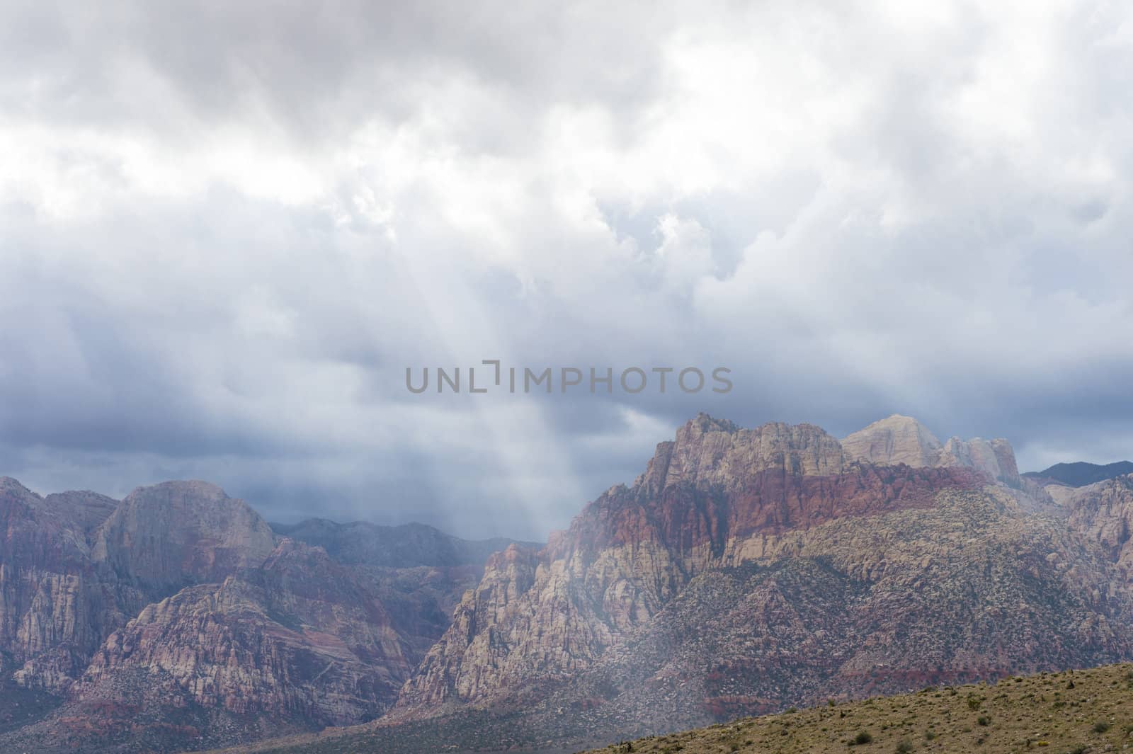  The Red Rock canyon near las vegas , Nevada.