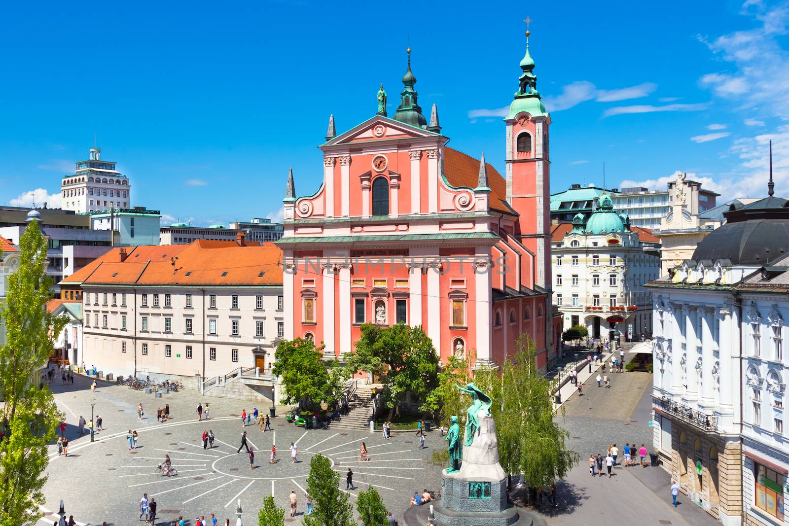 Romantic Ljubljana city center. River Ljubljanica, Triple Bridge - Tromostovje, Preseren square and Franciscan Church of the Annunciation. Ljubljana Slovenia Europe.