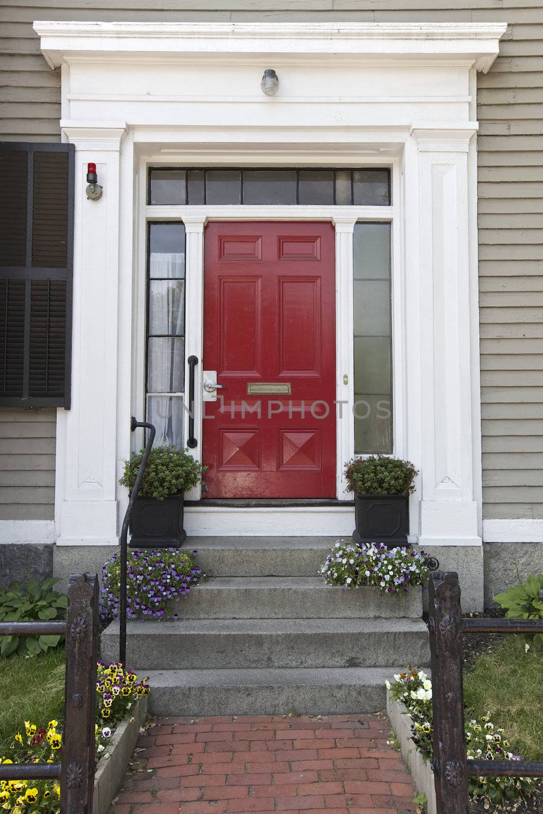 Red Door, Home in Boston, USA