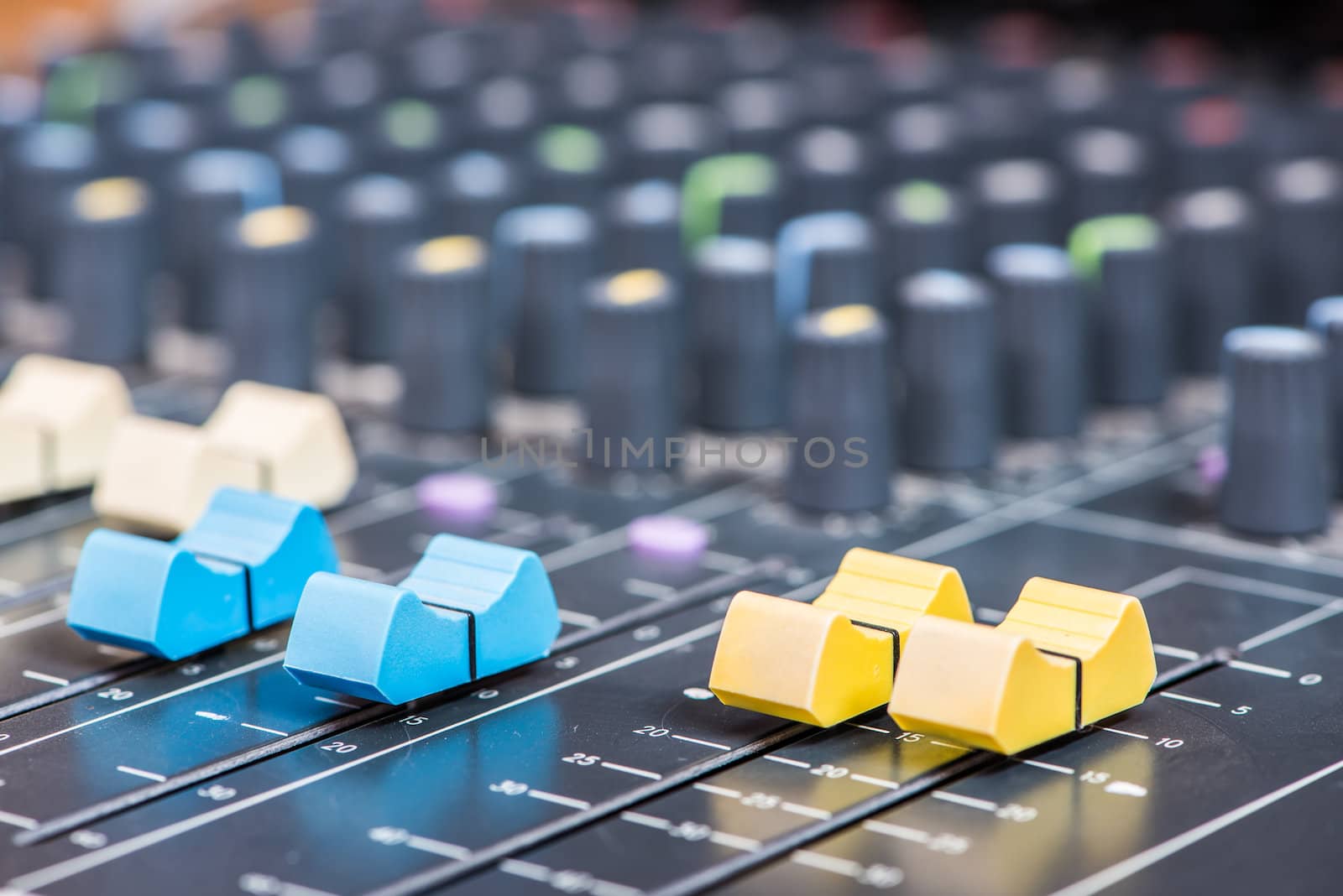 Electronic sound mixer equipment close-up by wmitrmatr