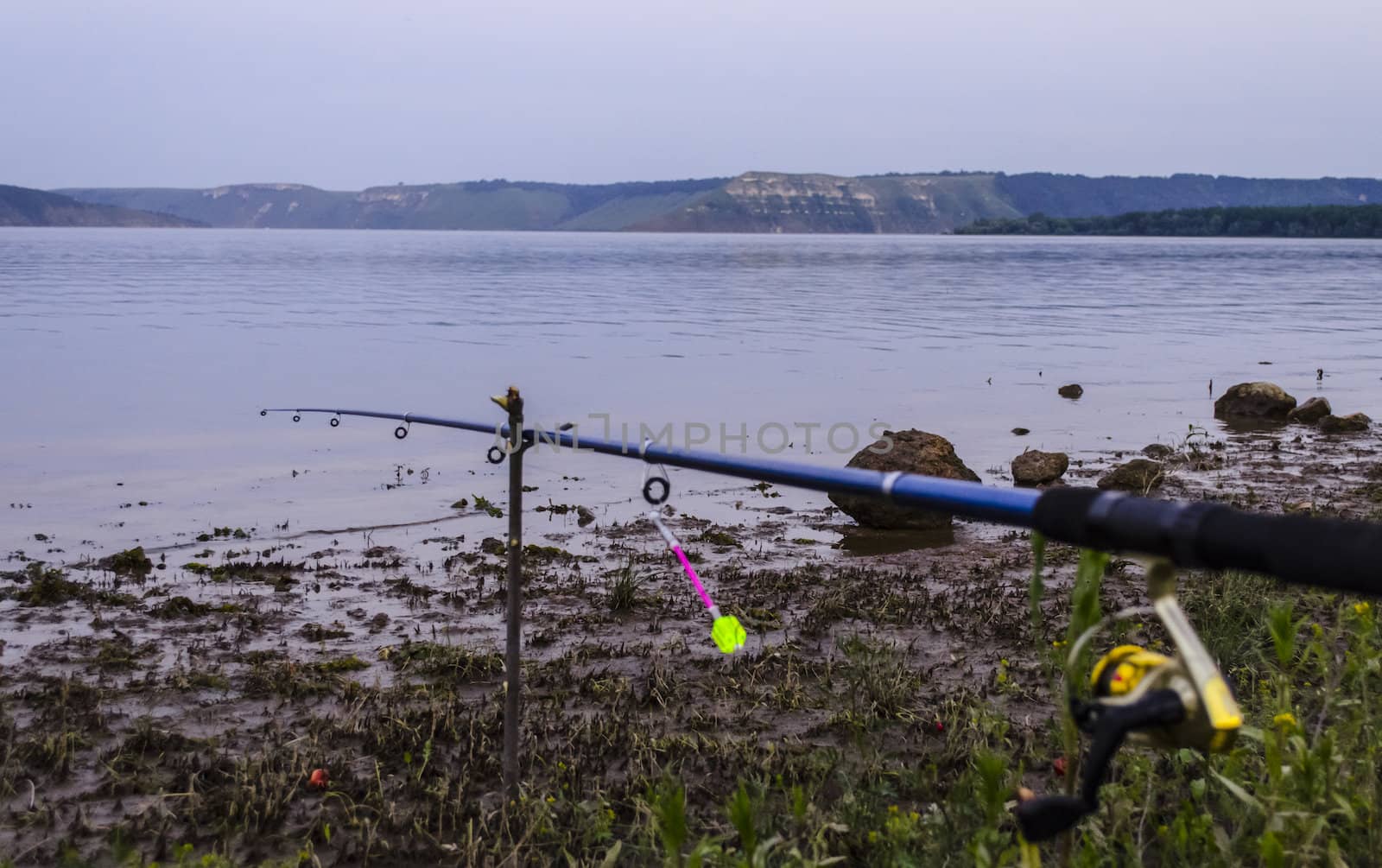 fishing in Bakota by puppiesam