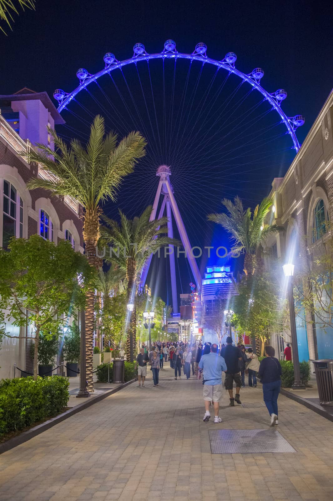 LAS VEGAS - MARCH 15 : The Linq, a dining and shopping district and High Roller at the center of the Las Vegas Strip on March 15 2014 , The High Roller is the world's largest observation wheel