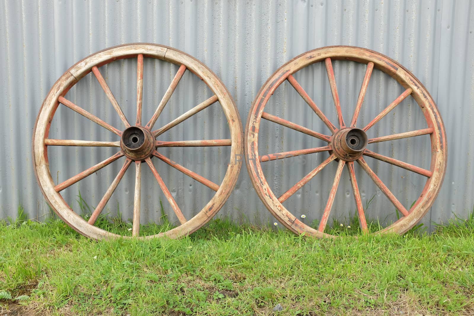 Antique cart wheels. by richsouthwales