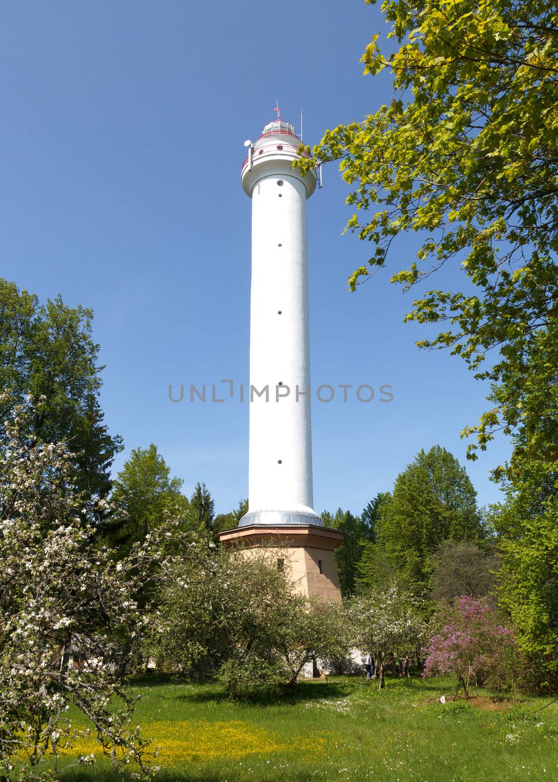 Mikelbaka lighthouse is 65 metres high making it the tallest in the Baltic States. It is currently the 14th highest lighthouse in the world.